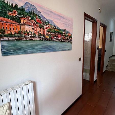 Casa Caterina 2 Storey House, With A Mountain View ตอสโกลาโน มาแดร์โน ภายนอก รูปภาพ