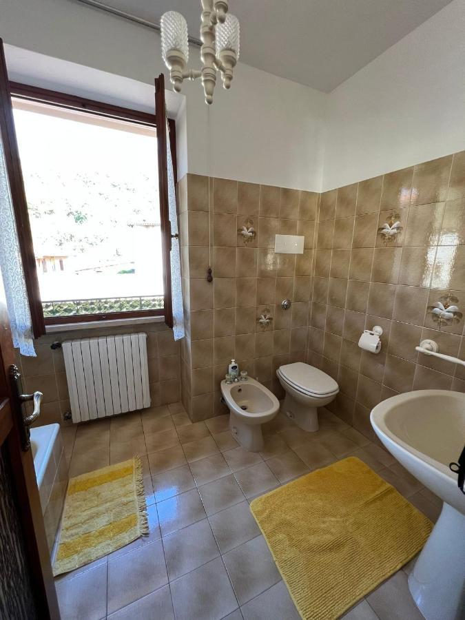 Casa Caterina 2 Storey House, With A Mountain View ตอสโกลาโน มาแดร์โน ภายนอก รูปภาพ